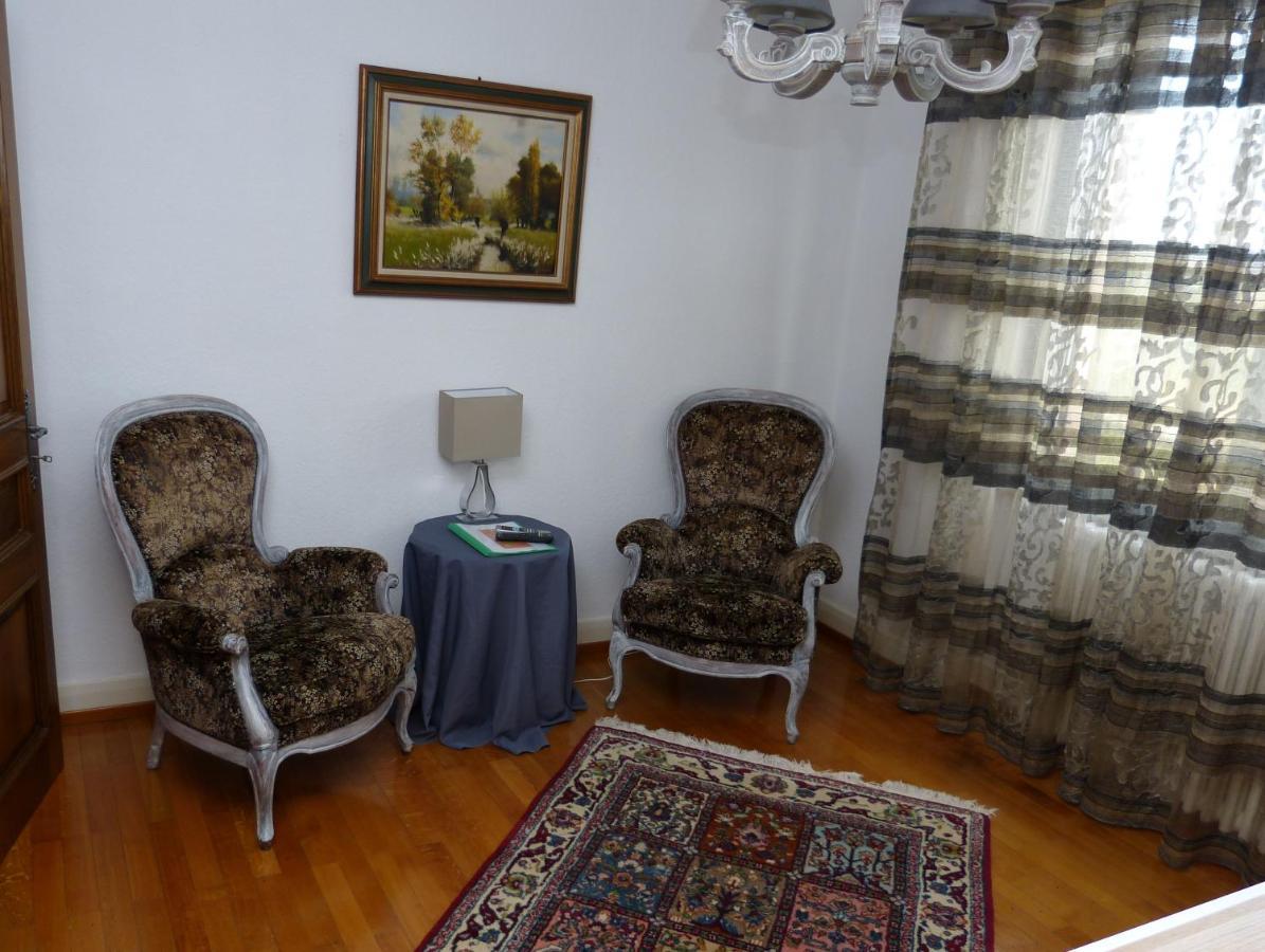 B&B "Villa Fink" Ostheim Buitenkant foto