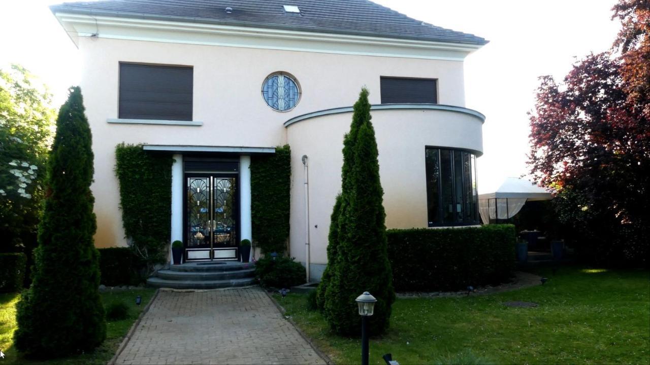B&B "Villa Fink" Ostheim Buitenkant foto