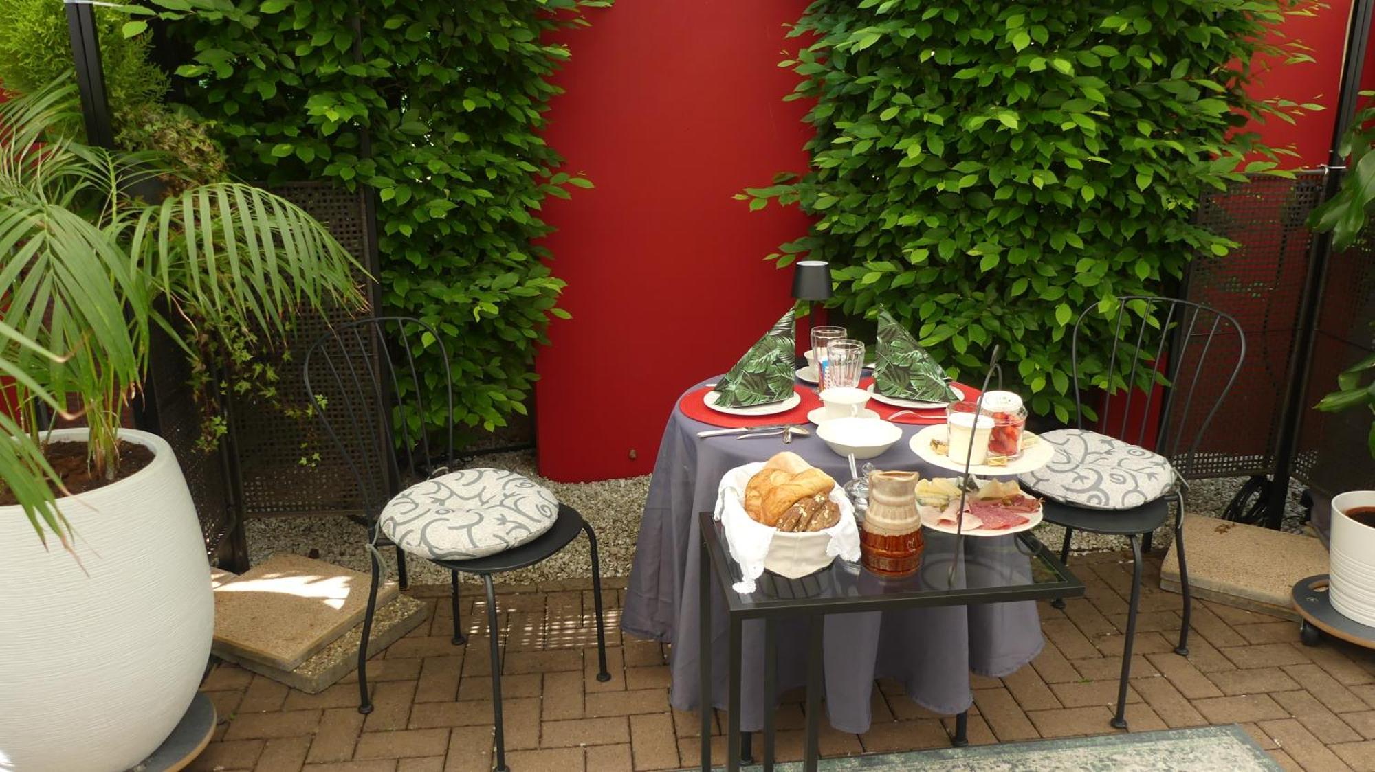 B&B "Villa Fink" Ostheim Buitenkant foto